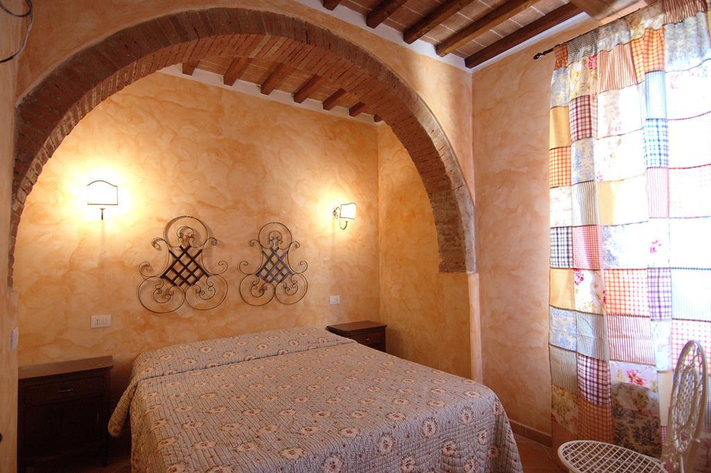 Azienda Agricola Ed Agrituristica Cafaggio Villa Сан Миниато Стая снимка